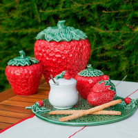 Банка с крышкой «Земляника», 10 см, керамика, красный, серия Земляника, Bordallo Pinheiro, Португалия_00804080066729561583.jpg