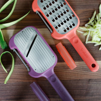Терка крупная и овощечистка 2-в-1, с ручкой, 32 см, красная, серия Kitchen Tools, TREBONN, Италия_00816360038727341009.jpg