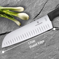 Нож кухонный Сантоку Swiss Classic 17 см, VICTORINOX, Швейцария_00803010081710323276.jpg