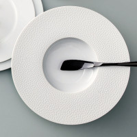 Тарелка для пасты с широким бортом FRAGMENTS BLANC, 30 см, фарфор, белый, рельеф, серия Collection L, GUY DEGRENNE, Франция_00810330040183899418.jpg