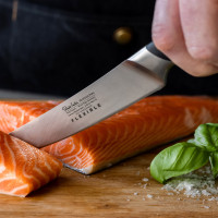 Нож для нарезки 16 см, серия Professional, ROBERT WELCH, Великобритания_00815110060166966888.jpg