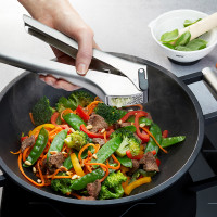 Пресс для чеснока, 20,6 х 6,2 см, нержавеющая сталь, пластик, GEFU, Германия_00803910065783196861.jpg