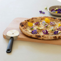 Нож для пиццы, нержавеющая сталь, пластик, темно-серый, серия Tasty+, BRABANTIA, Бельгия_00819240051210647981.jpg