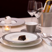 Тарелка суповая, 23 см, костяной фарфор, белый, стальной, серия Платиновая пыль, NARUMI, Япония_00814470040737188607.jpg