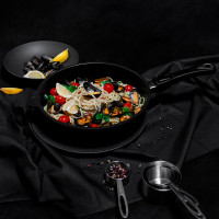 Алюминиевая сковорода с антипригарным покрытием, 28 см, съемная ручка, литой алюминий, серия Frying Pans, AMT, Германия_00806350047629865764.jpg