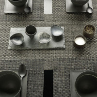 Салфетка подстановочная, винил, 36х48 см, серия Kono, CHILEWICH, США_00776120036472304144.jpg