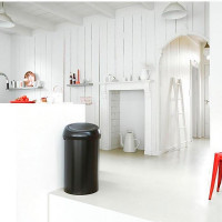 Контейнер для мусора с крышкой, 60 л, нержавеющая сталь, пластик, черный, серия TOUCH BIN, BRABANTIA, Бельгия_00802910056667809495.jpg