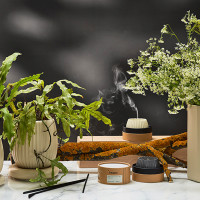 Свеча ароматическая Nutmeg, Leather & Vanilla, 8 см, бежевый, серия Edge, TKANO, Россия_00813870051532491830.jpg