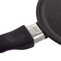 Сковорода для блинов, диаметр 24 см, высота 1 см, для индукционных плит, фиксированная ручка, литой алюминий с антипригарным покрытием, толщина дна - 9 мм, серия Frying Pans Titan, AMT, Германия_00813490055171922989.jpg