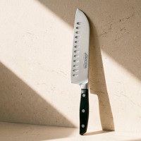 Нож кухонный поварской Santoku 18 см, серия Manhattan, ARCOS, Испания_00823000047547907831.jpg