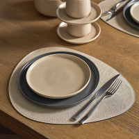 Набор из 4-х двухсторонних сервировочных салфеток, 33 х 41 см, экокожа ПВХ, коричневый/карамельный, серия Drops, LIBERTY JONES, Китай_00821110063314255181.jpg