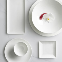Тарелка обеденная, 28 см, костяной фарфор, белый, серия Gio, WEDGWOOD, Великобритания_00811880043668083299.jpg