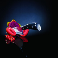 Нож кухонный Сантоку 17 см, с углублениями на кромке, серия Classic Ikon, WUESTHOF, Золинген, Германия_00776660059060615281.jpg