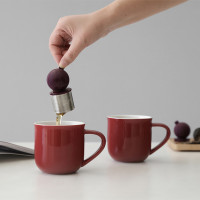 Набор из 2 кружек Eva, 350 мл, фарфор, бордовый, серия Minima, VIVA Scandinavia, Дания_00803020069906084233.jpg