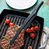 Щипцы , 31 см, силикон, дерево, черный, серия La Cocotte, STAUB, Франция_00799800035031965721.jpg