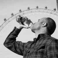 Эко-бутылка для воды Eau good с фильтром-ионизатором, 800 мл, Binchotan, пищевой пластик, пробка, металл, 9 x  23,5 x 9 см, голубой, BLACK+BLUM, Великобритания_00778480043024618760.jpg