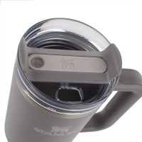 Термокружка Quencher H2.0 Flowstate, 890 мл, STANLEY, США_00818130050653277924.jpg
