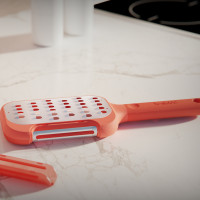 Терка крупная и овощечистка 2-в-1, с ручкой, 32 см, красная, серия Kitchen Tools, TREBONN, Италия_00816360038736151971.jpg