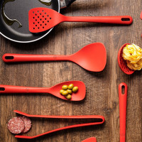 Ложка с отверстиями, 31 см, силикон, красный, серия Rosso, BALLARINI, Италия_00806640054891106437.jpg