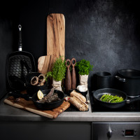 Сковорода блинная, диаметр 28 см, высота 1 см, съемная ручка, литой алюминий с антипригарным покрытием, толщина дна 10 мм, серия Frying Pans, AMT, Германия_00813290035751126032.jpg