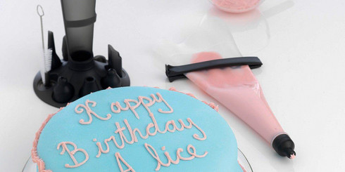 Шприцы и кондитерские мешки