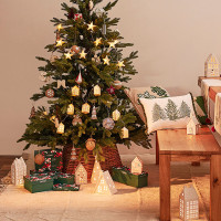 Подсвечник Домик Vejle, 20.7 см, фарфор, белый, серия New Year Essential, TKANO, Россия_00814290057598132265.jpg