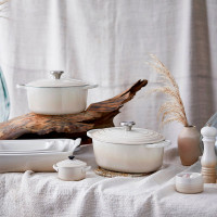 Кастрюля с крышкой, 3,3 л, 22 см, чугун, цвет: меренга, серия Meringue, LE CREUSET, Франция_00801960042040635433.jpg