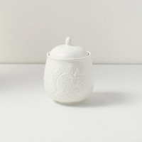 Банка для хранения, 13.7 см, керамика, белый, рельеф, серия English gardens, LIBERTY JONES, Россия_00819870057128504114.jpg