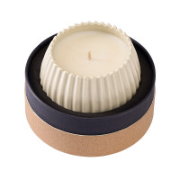 Свеча ароматическая Nutmeg, Leather & Vanilla, 8 см, бежевый, серия Edge, TKANO, Россия_00813870051462011991.jpg