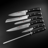 Набор из 5-ти кухонных ножей на подставке из бука, серия Classic Ikon, WUESTHOF, Золинген, Германия_00800360061584857743.jpg