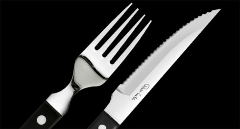 Столовые приборы для стейка