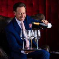 Бокал для белого вина RIESLING / ZINFANDEL LIGHT BLUE, ручная работа, 395 мл, 25 см, хрустальное стекло, серия Fatto A Mano, RIEDEL, Австрия_00811280044770334440.jpg