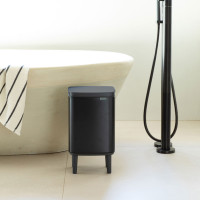 Контейнер для мусора на ножках, 7 л, нержавеющая сталь, черный матовый, серия BO HI, BRABANTIA, Бельгия_00814890035501381630.jpg