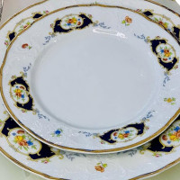 Тарелка обеденная, 25 см, фарфор, белый, декор, серия Синий глаз, BERNADOTTE, Чехия_00819640057363439450.jpg