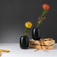 Ваза Hildy, 17 см, стекло, черный, BERGENSON BJORN, Великобритания_00813860058564402901.jpg