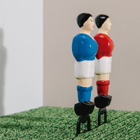 Открывалка для бутылок Foosball, металл, красный, серия Football, DOIY, Испания_00822830066870538844.jpg