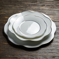 Тарелка суповая Ivory, 21 см, костяной фарфор, позолота, цвет: слоновая кость, серия Anemone, LE COQ, Италия_00816800059963682106.jpg