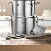 Шумовка , 33,2 см, нержавеющая сталь, серия Pro, ZWILLING J.A. HENCKELS, Германия_00795880049131519425.jpg