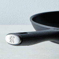 Сковорода с антипригарным покрытием, 28 см, алюминий, черный, серия Madura Plus, ZWILLING J.A. HENCKELS, Германия_00800820035199936302.jpg