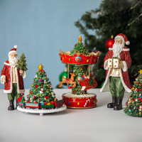 Фигурка новогодняя Noel «Санта с подарками», 26.5 см, полирезин, ручная роспись, LAMART, Италия_00820160059430304310.jpg