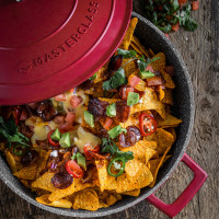Кастрюля с крышкой низкая, 4 л, 28 см, литой алюминий, красный, серия MasterClass, KITCHEN CRAFT, Великобритания_00817710056915172672.jpg