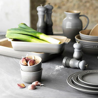 Блюдо для запекания, 26 х 18 см, керамика, серый, серия Mist Grey, LE CREUSET, Франция_00803820059694869424.jpg