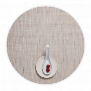 Салфетка подстановочная круглая, диам. 38 см, цвет песочный  (Chino), серия Bamboo, CHILEWICH, США, CHILEWICH (США)