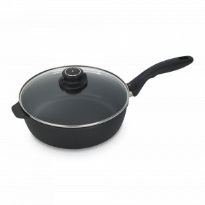 Сотейник с алмазным покрытием, с крышкой, 24 см, сплав алюминия, черный, серия XD Classic+ Induction, SWISS DIAMOND, Швейцария, SWISS DIAMOND (Швейцария)