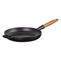 Сковорода , 26 см, чугун, черный, серия Matte Black, LE CREUSET, Франция_00807420048877768403.jpg
