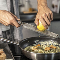 Терка для снятия цедры, 38 см, нержавеющая сталь, силикон, серый, серия Pro, ZWILLING J.A. HENCKELS, Германия_00822530050238672292.jpg