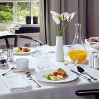 Тарелка подстановочная FRAGMENTS BLANC, 32 см, фарфор, белый, рельеф, серия Collection L, GUY DEGRENNE, Франция_00810280034853675575.jpg