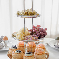 Этажерка трехъярусная Apus, 40 см, нержавеющая сталь, посеребрение, EDZARD, Германия_00818940080627742106.jpg