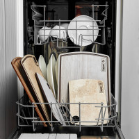 Доска разделочная композитная с желобом, 22х15см, орех, серия Fashion, ComposeEat, Россия_00812090068059932541.jpg