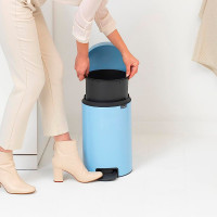 Контейнер для мусора, 12 л, нержавеющая сталь, голубой, серия NewIcon, BRABANTIA, Бельгия_00812680043275124582.jpg